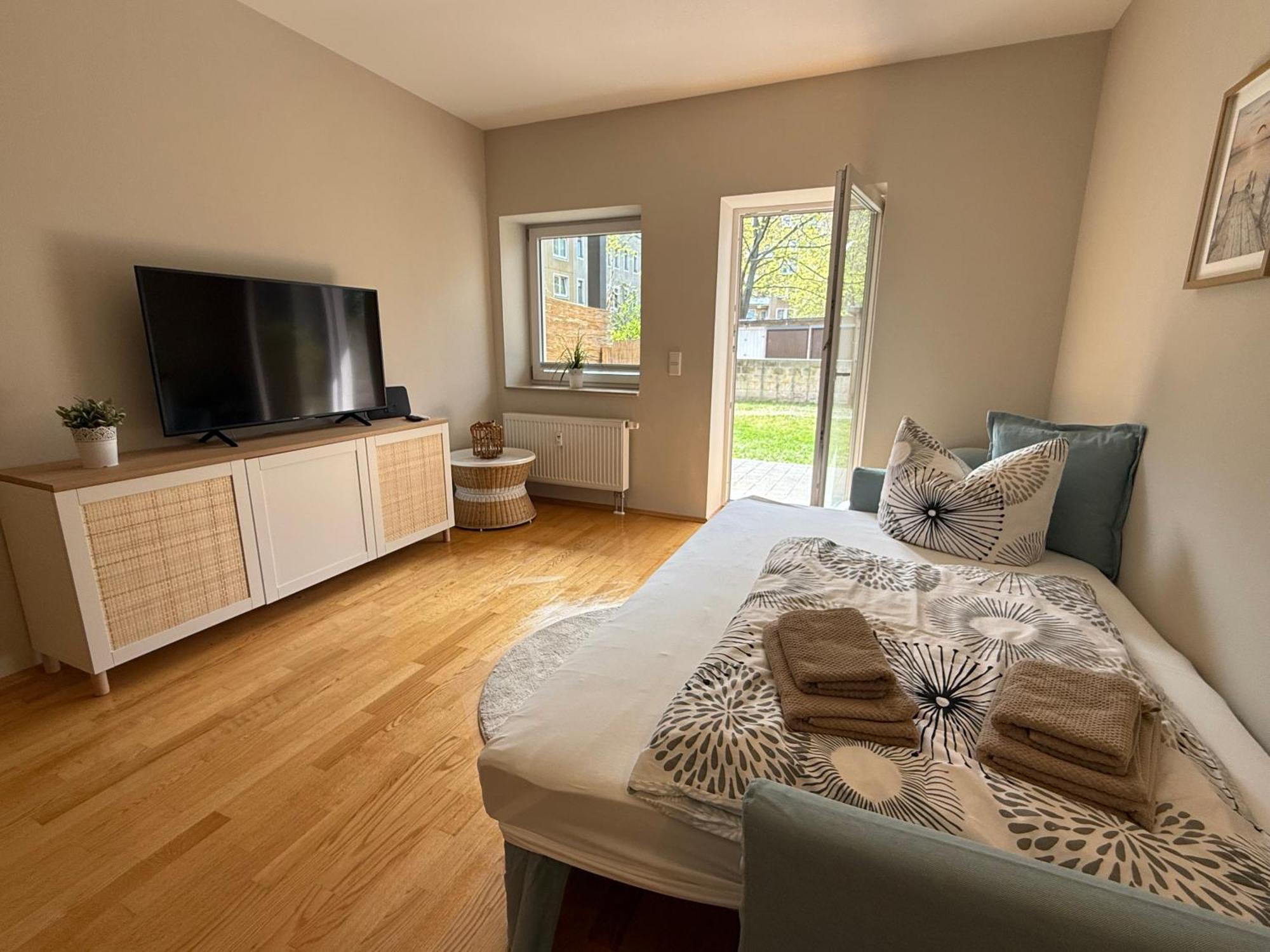 Appartement Neu !! Im Herzen Der Neustadt Aber Ruhig - Mit Terrasse